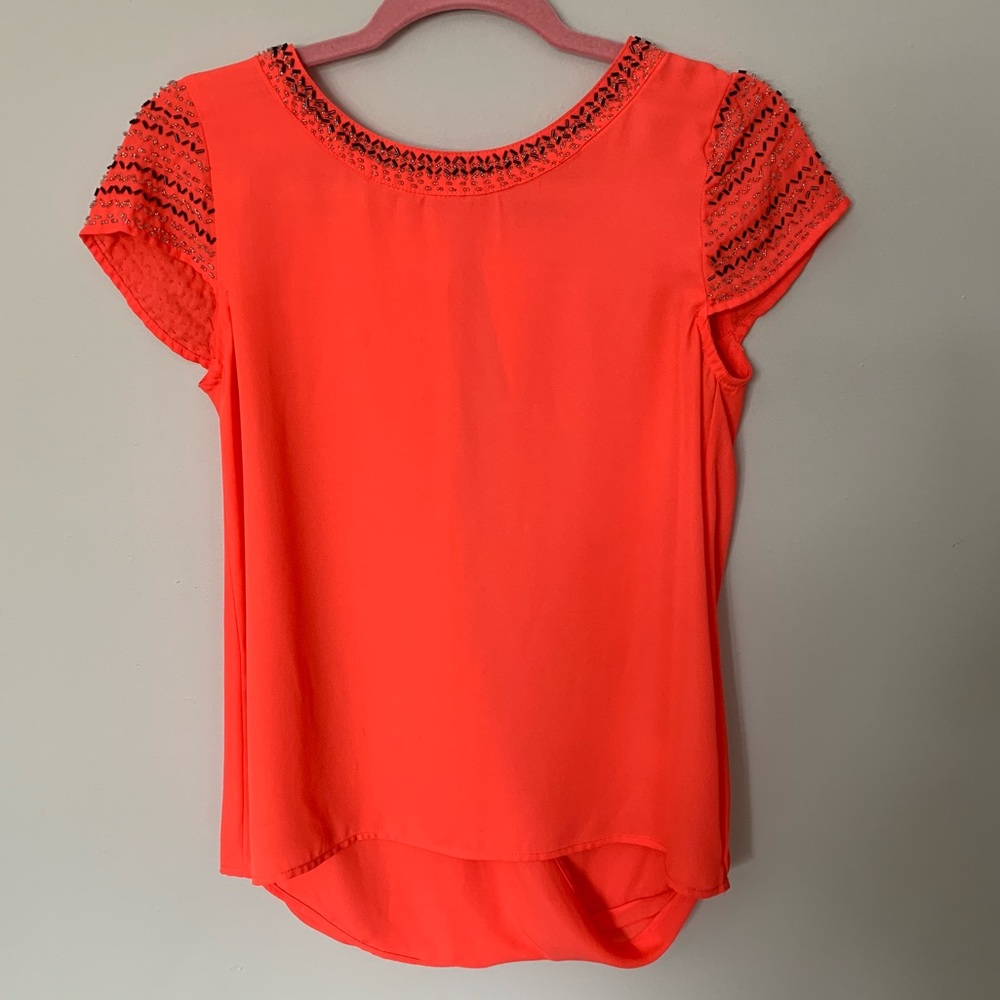 3/$10⭐️Francesca’s Coral Beaded Shirt
